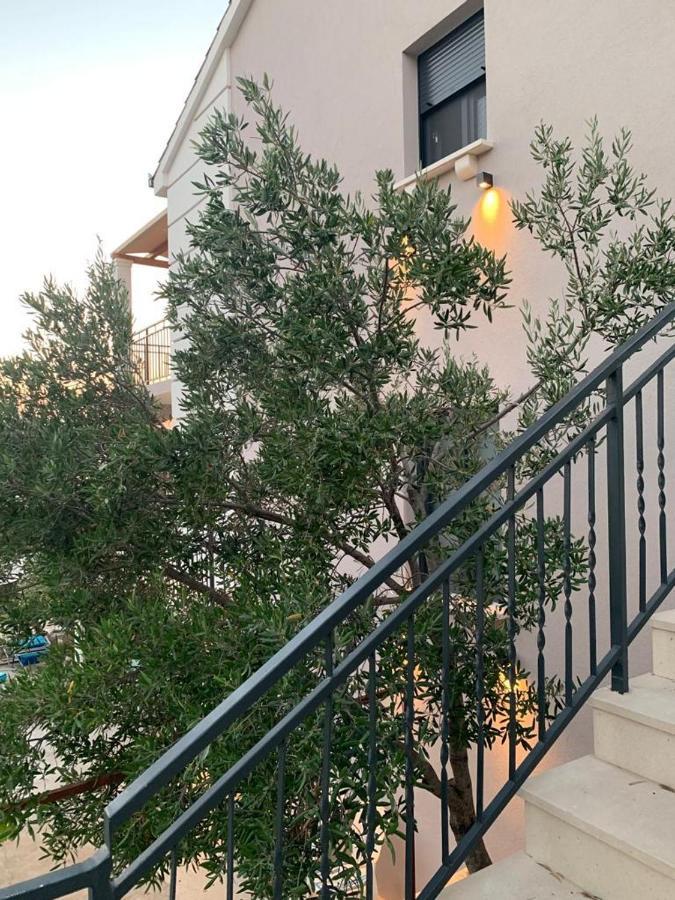 Apartman Vitanov Vinisce Ngoại thất bức ảnh