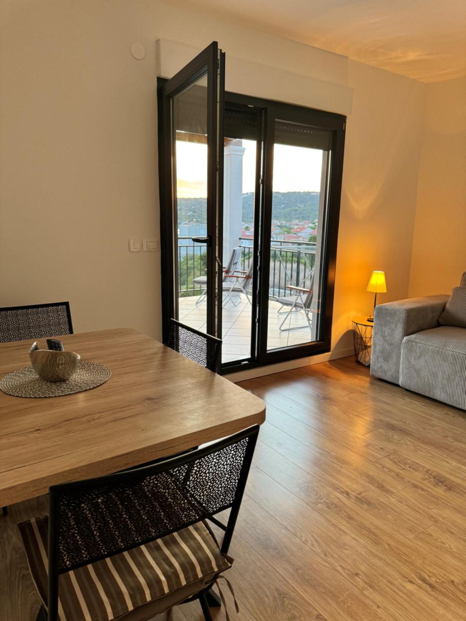 Apartman Vitanov Vinisce Ngoại thất bức ảnh
