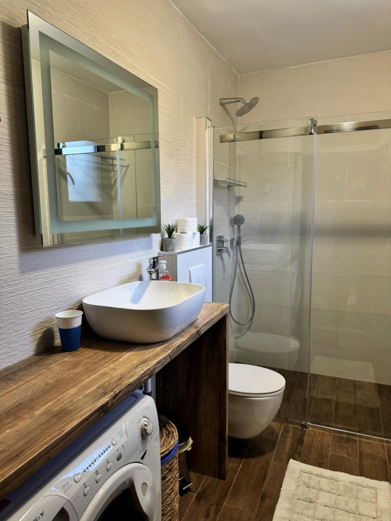 Apartman Vitanov Vinisce Ngoại thất bức ảnh