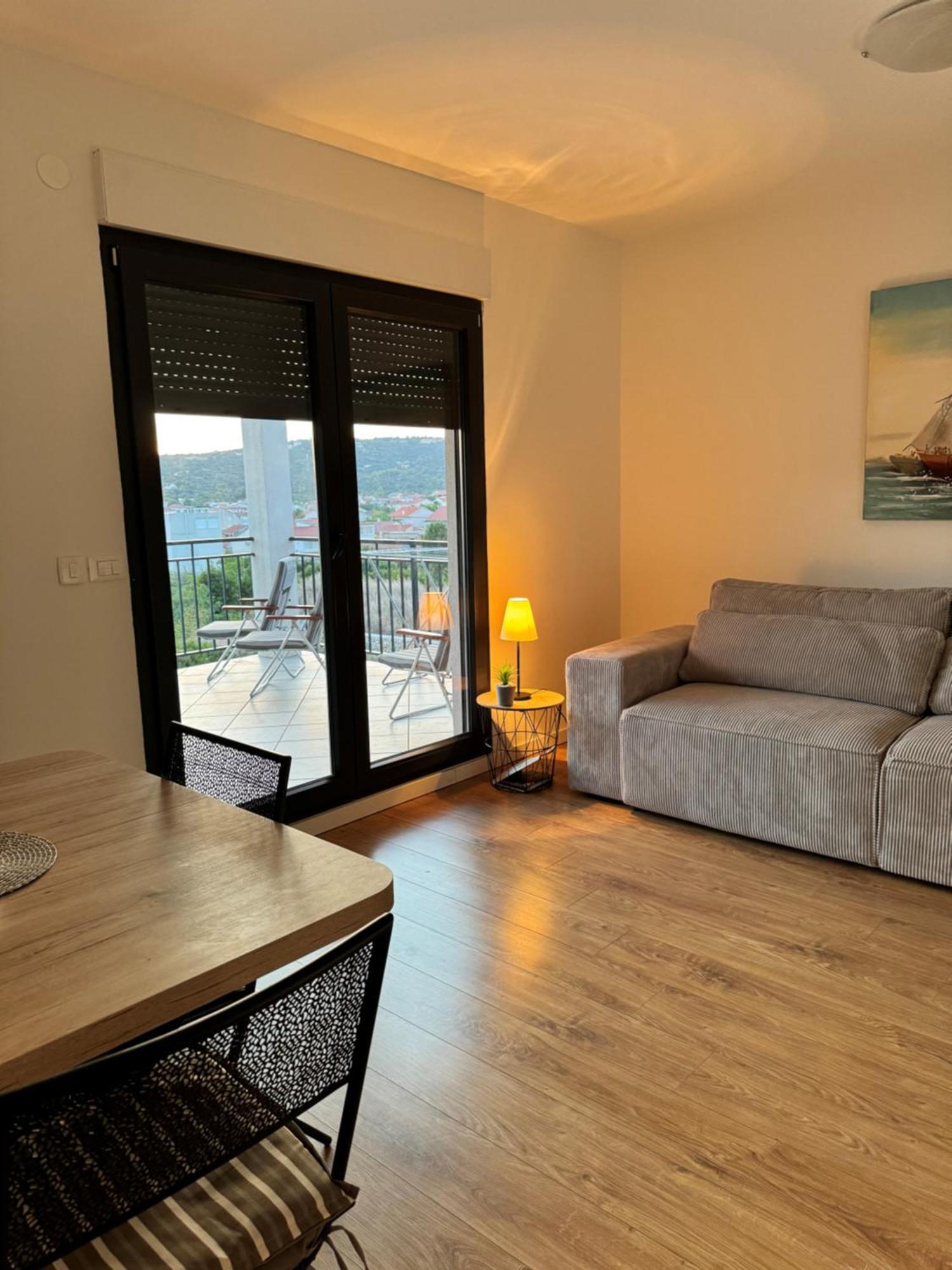 Apartman Vitanov Vinisce Ngoại thất bức ảnh