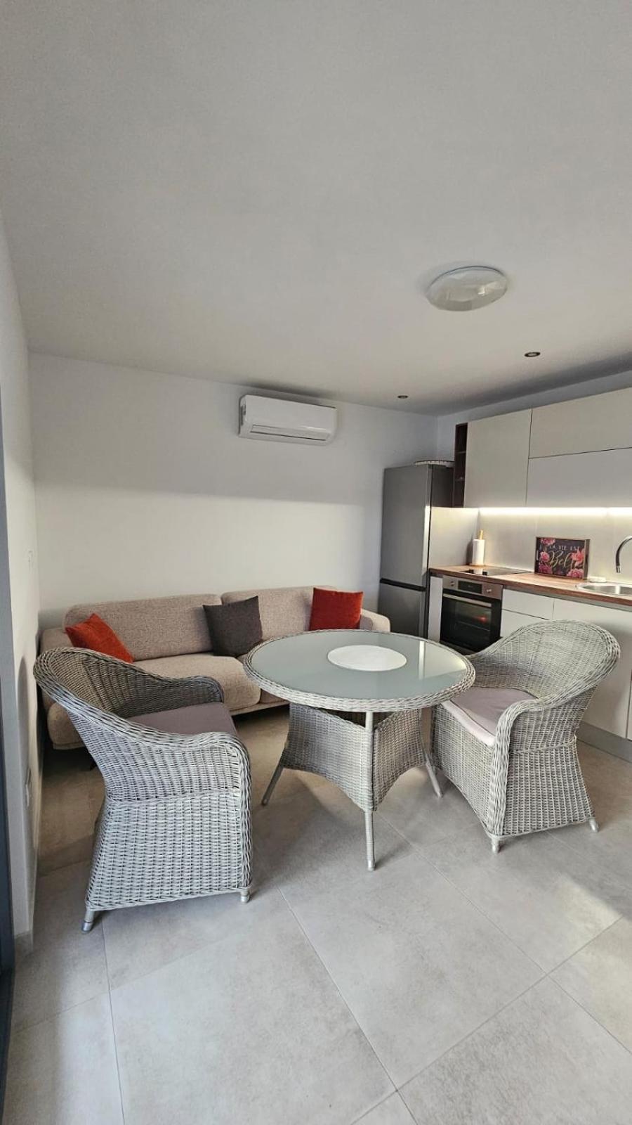 Apartman Vitanov Vinisce Ngoại thất bức ảnh